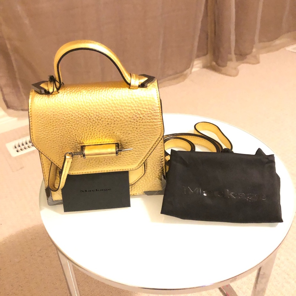 Hand bag
